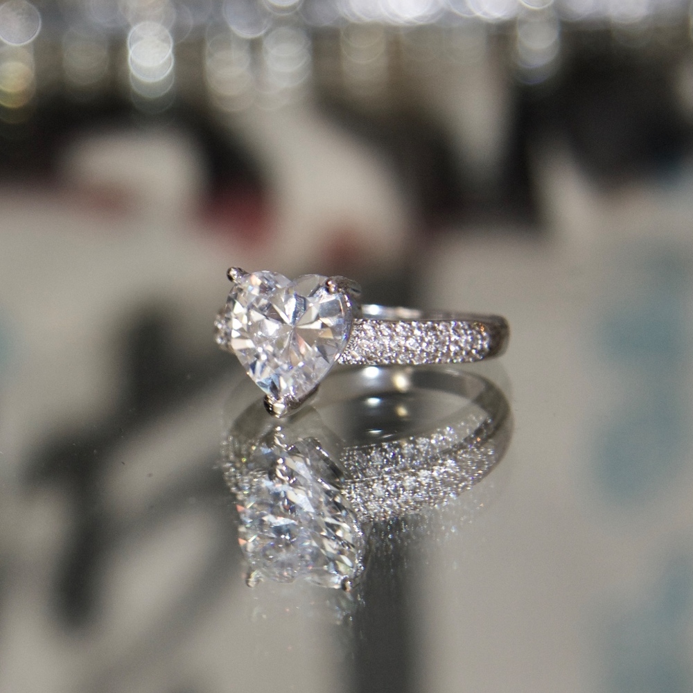 18kt gold dipped Heart Shape Swarovski Engagement - Picture 4 of 5